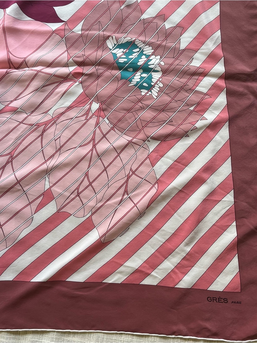 70s French Silk Bandana - Large 35x35" - Picture 7 of 15